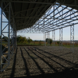 Mezőgazdasági gépbeálló-Dalmand-2